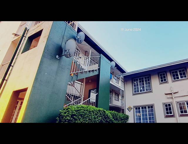 2 BEDROOM APARTMENT FOR SALE IN PELHAM